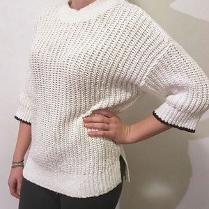 LIKE NEW LOFT 3/4 SLEEVE SWEATER